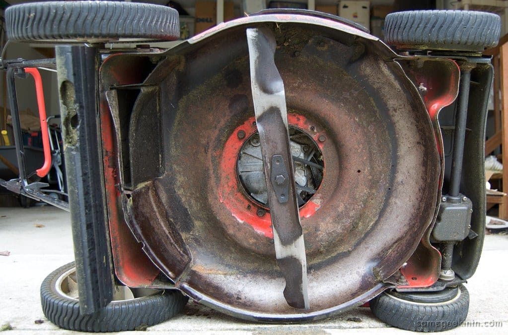 Lawn mower engine detail